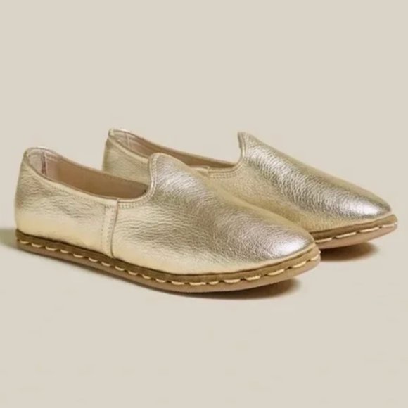 Sabah Gold Leather Flats - Picture 1 of 13
